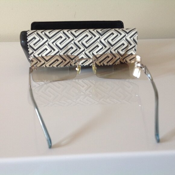 Versace Sunglasses - Picture 3 of 14